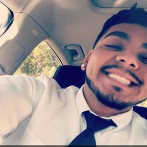 Meet your Posher, Julio